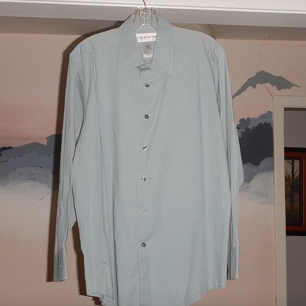 Men's Croft & Barrow Light Gray button down dress shirt 15.5  32-33